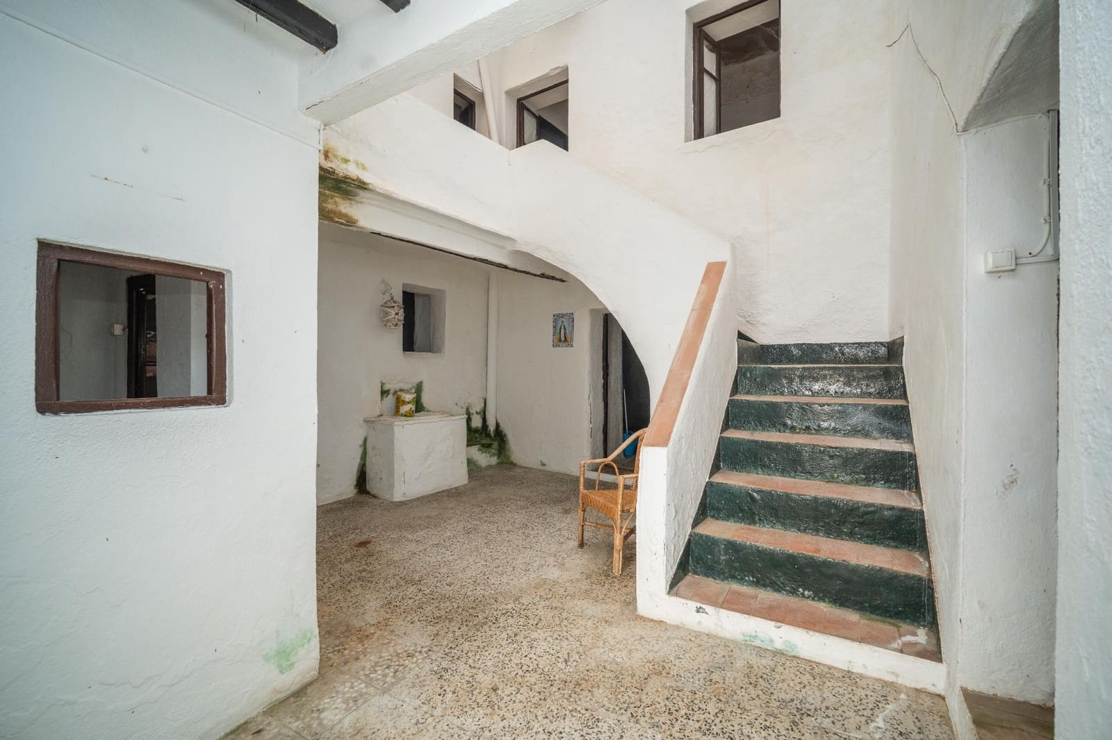 6 bedroom Villa for sale in Vejer de la Frontera - € 320,000 (Ref: 8435133)