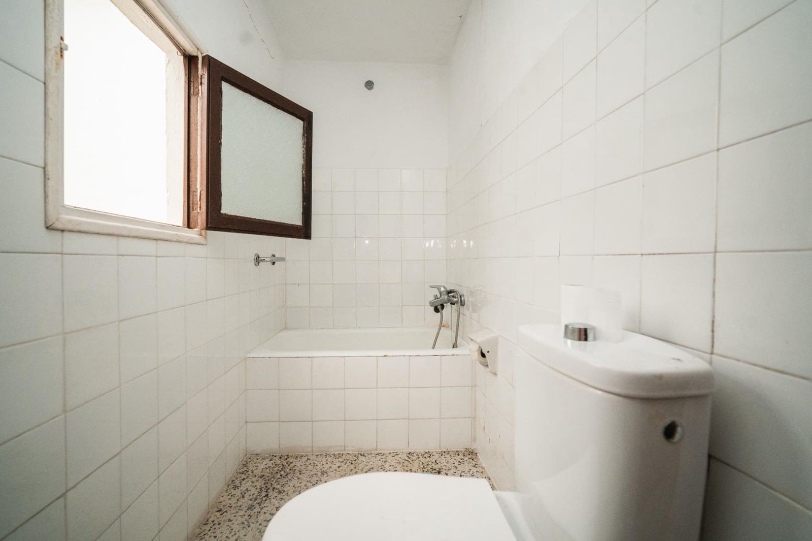 6 bedroom Villa for sale in Vejer de la Frontera - € 320,000 (Ref: 8435133)