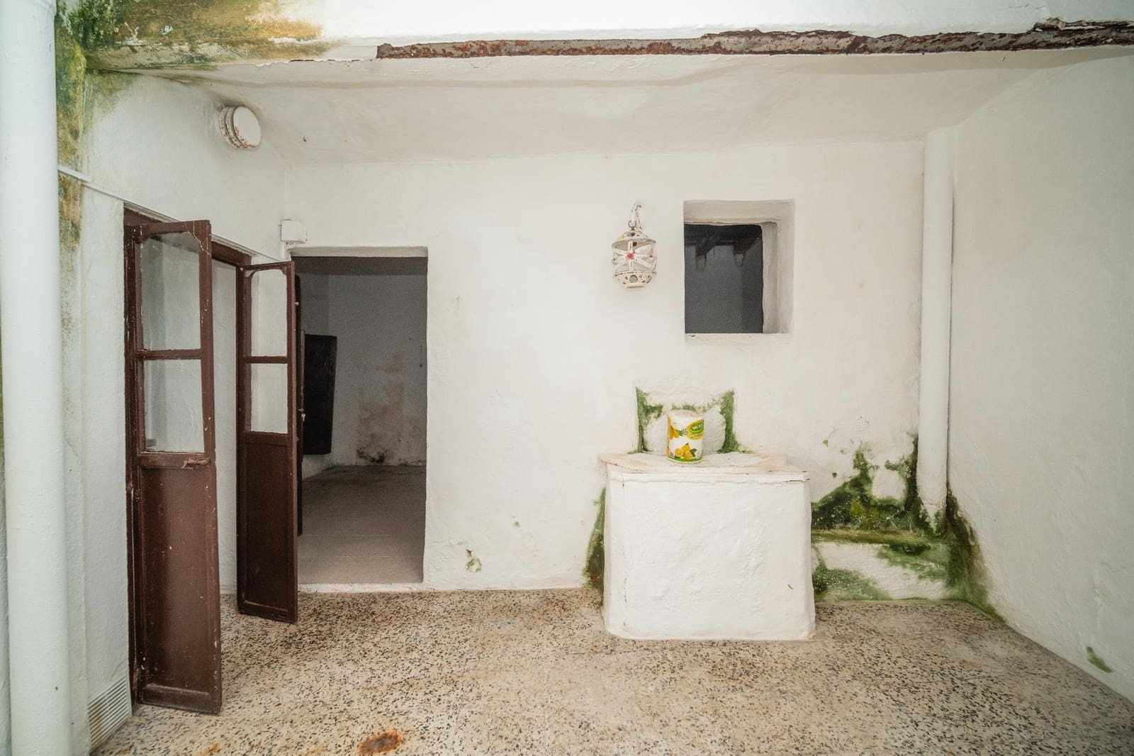 6 bedroom Villa for sale in Vejer de la Frontera - € 320,000 (Ref: 8435133)