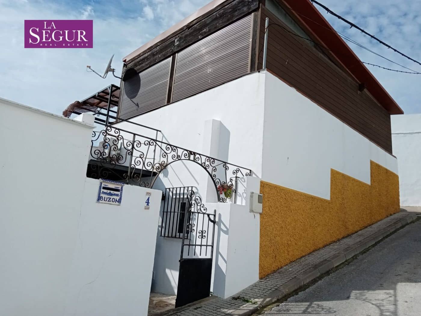 2 soveværelse Villa til salg i Benalup - € 110.000 (Ref: 8445835)