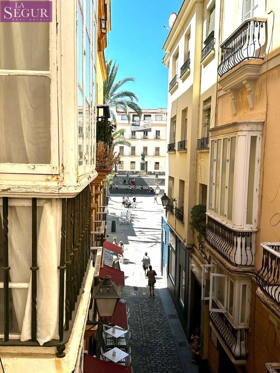 3 chambre Appartement à vendre à Cadix ville - 285 000 € (Ref: 8460268)