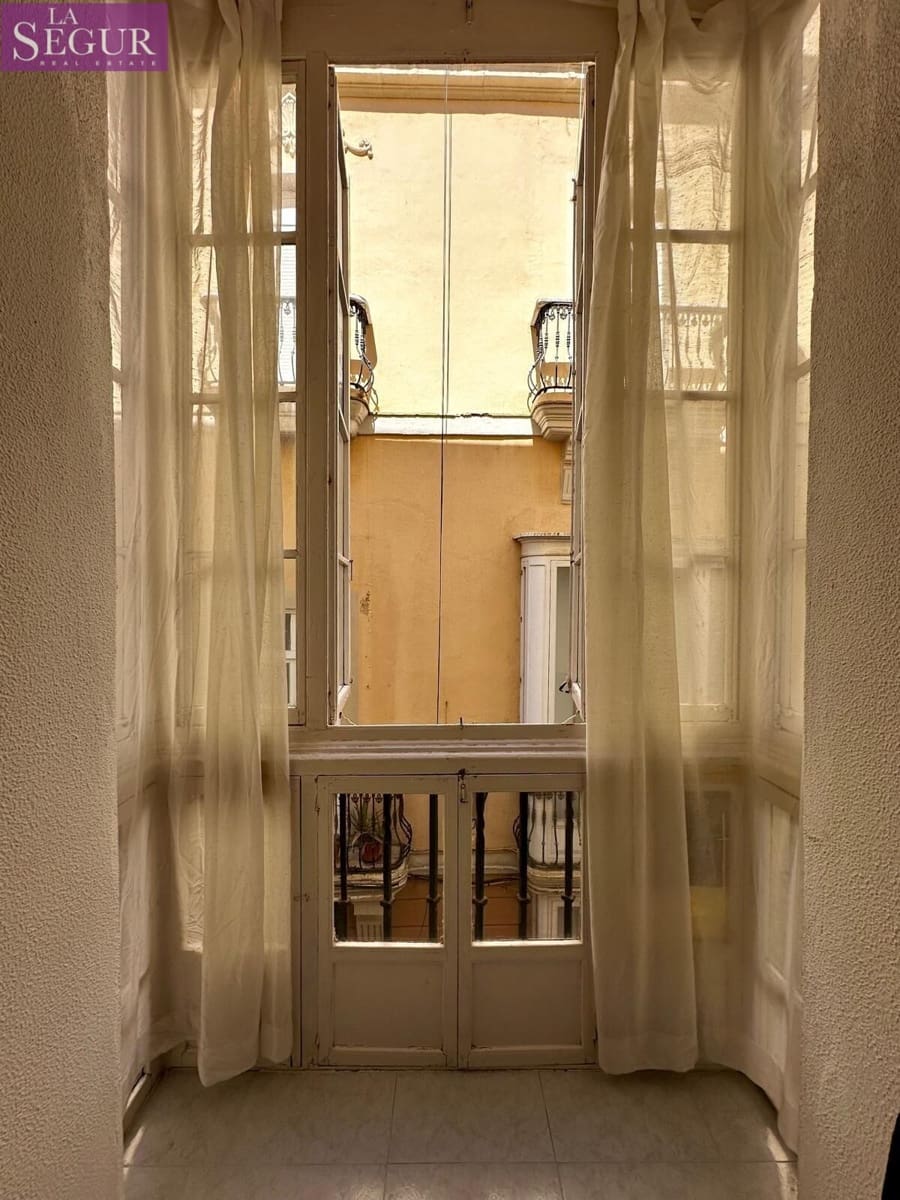 3 chambre Appartement à vendre à Cadix ville - 285 000 € (Ref: 8460268)