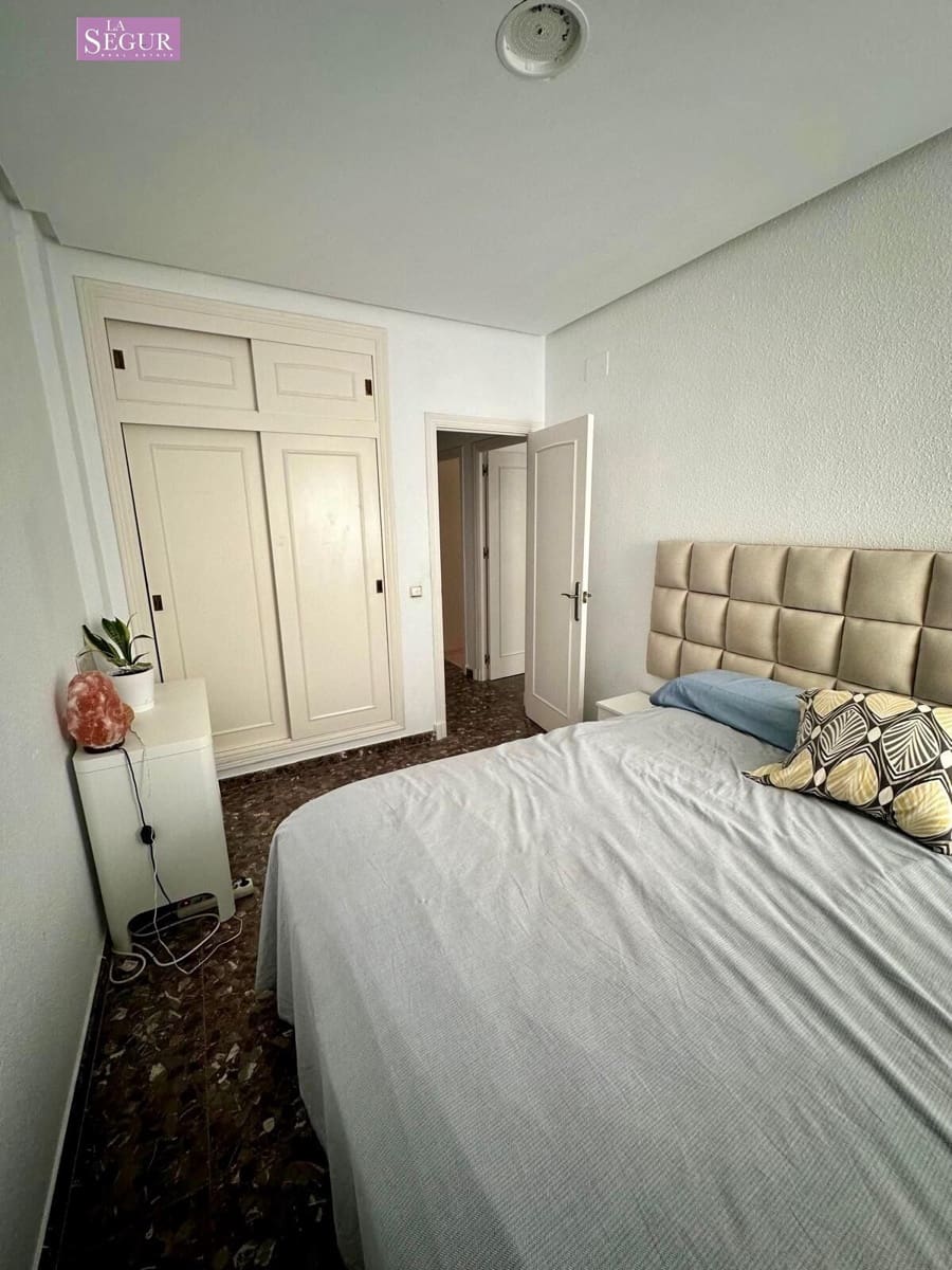 3 slaapkamer Appartement te koop in Conil de la Frontera - € 359.000 (Ref: 8476221)