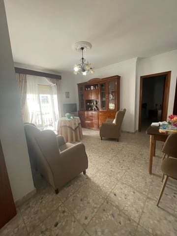 2 bedroom Flat for sale in Vejer de la Frontera with garage - € 180,000 (Ref: 8500172)