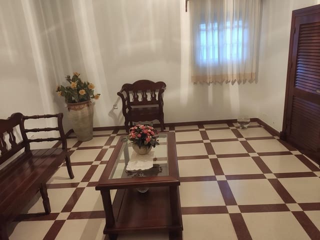 3 soveværelse Villa til salg i Paterna de Rivera - € 130.000 (Ref: 8504372)