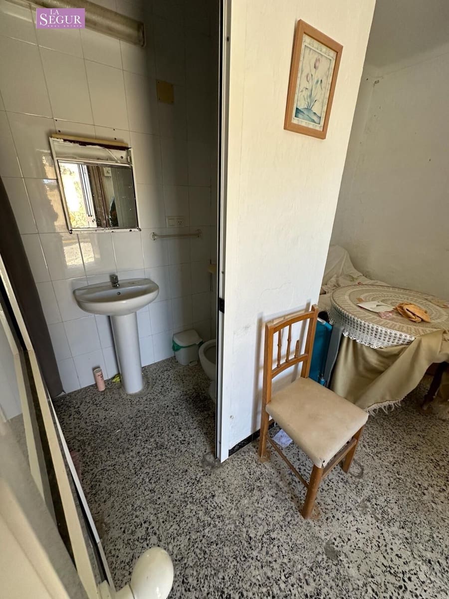 5 bedroom Townhouse for sale in Conil de la Frontera - € 300,000 (Ref: 8518653)