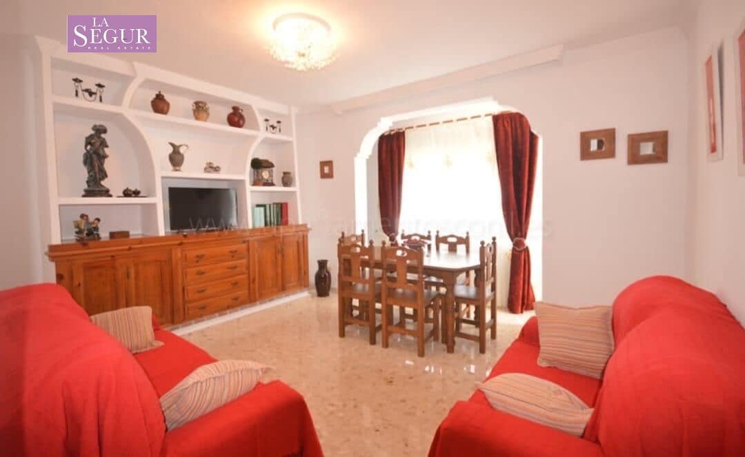 11 soveværelse Byhus til salg i Conil de la Frontera - € 850.000 (Ref: 8518654)