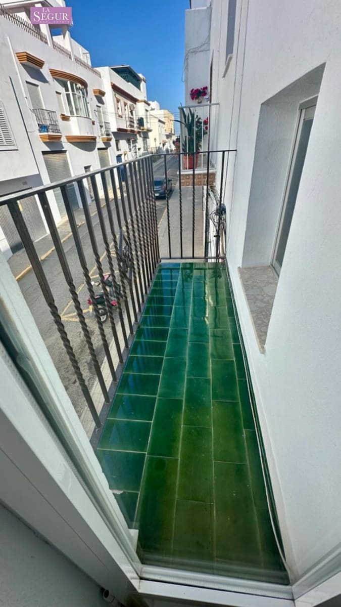 11 soveværelse Byhus til salg i Conil de la Frontera - € 850.000 (Ref: 8518654)