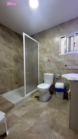 11 soveværelse Byhus til salg i Conil de la Frontera - € 850.000 (Ref: 8518654)