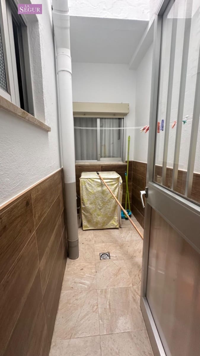 11 soveværelse Byhus til salg i Conil de la Frontera - € 850.000 (Ref: 8518654)