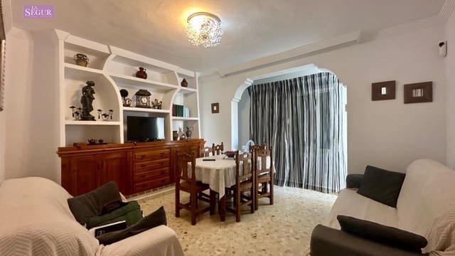 11 soveværelse Byhus til salg i Conil de la Frontera - € 850.000 (Ref: 8518654)