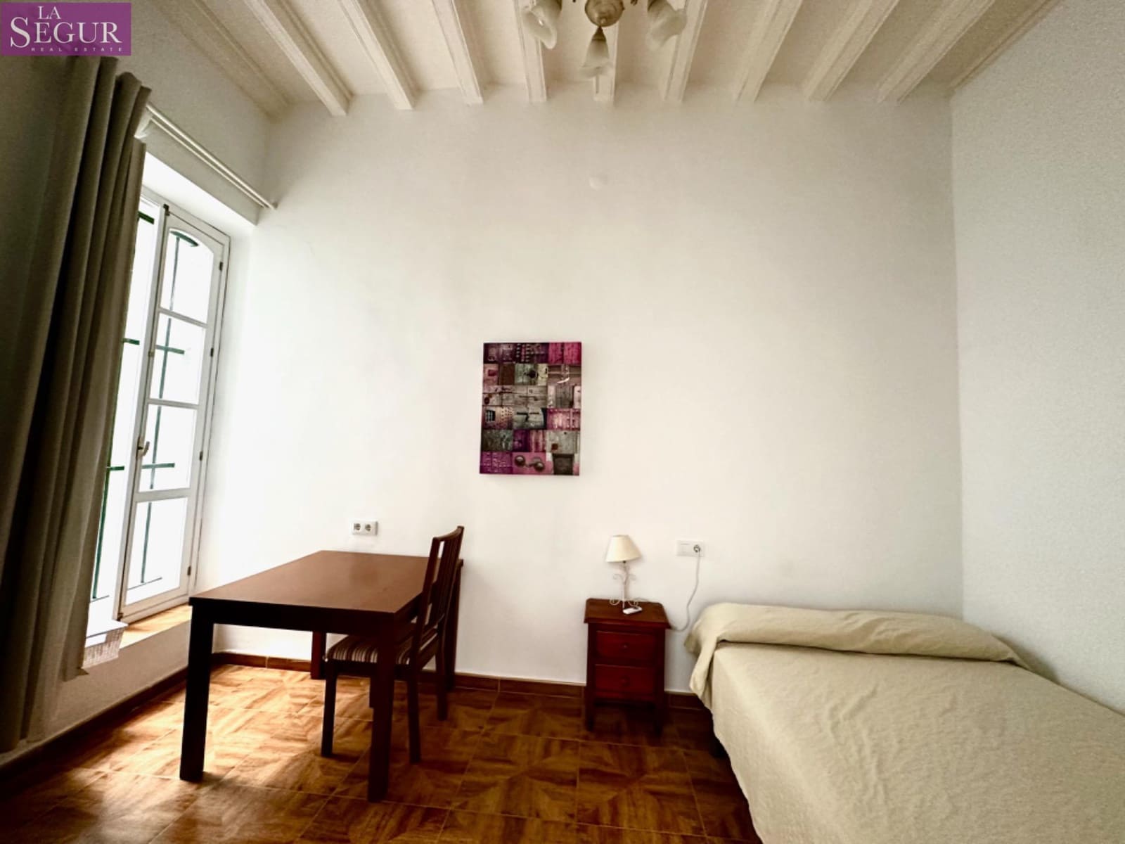 3 bedroom Flat for sale in La Caleta La Viña, Cádiz city € 190,000