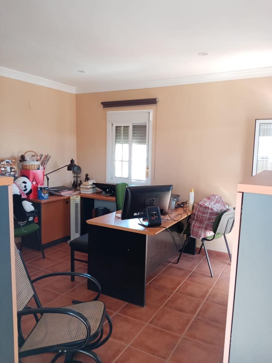 5 sypialnia Dom na sprzedaż w Paterna de Rivera - 290 000 € (Ref: 8549353)