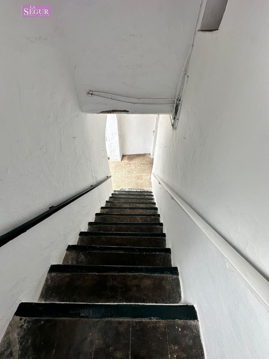 5 soveværelse Lejlighed til salg i Conil de la Frontera - € 300.000 (Ref: 8556796)