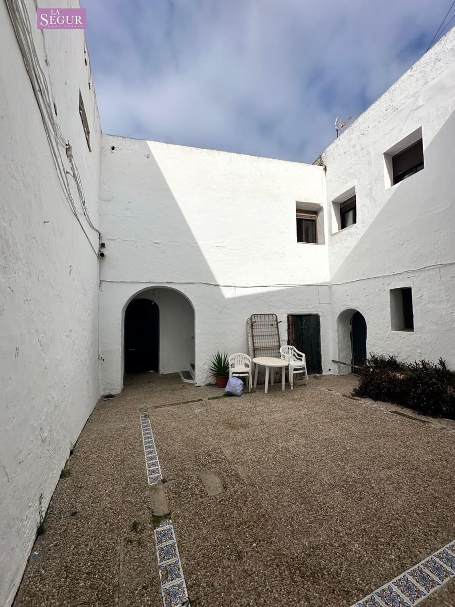 5 soveværelse Lejlighed til salg i Conil de la Frontera - € 300.000 (Ref: 8556796)