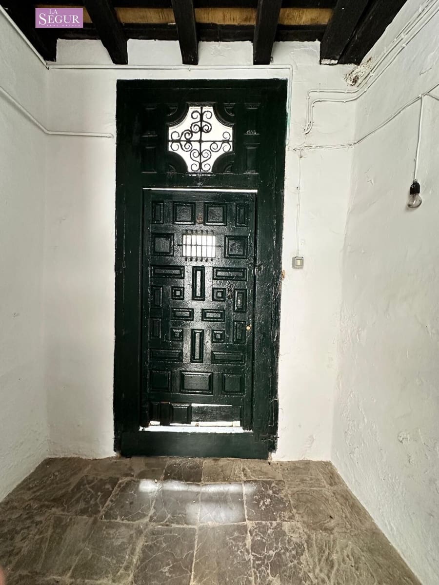 5 soveværelse Lejlighed til salg i Conil de la Frontera - € 300.000 (Ref: 8556796)