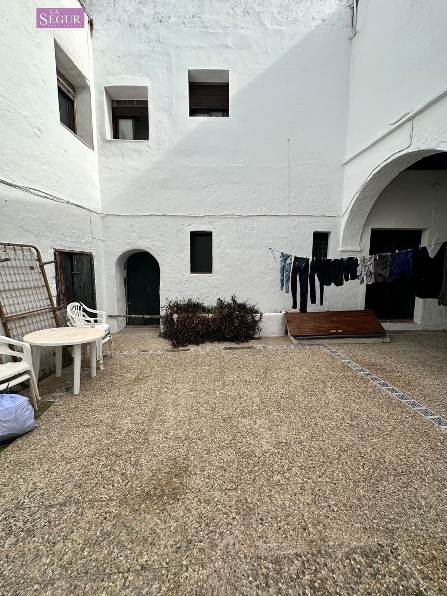 5 soveværelse Lejlighed til salg i Conil de la Frontera - € 300.000 (Ref: 8556796)