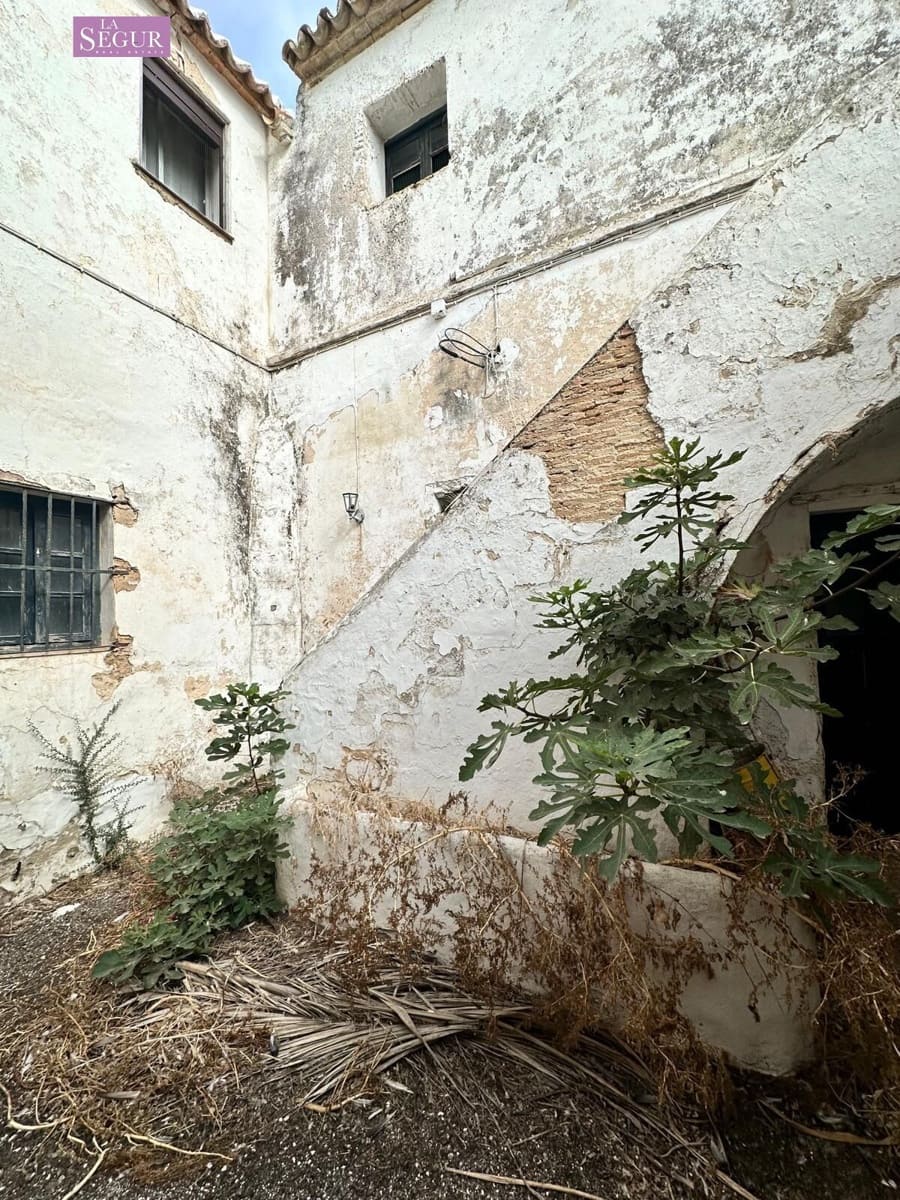 5 soveværelse Lejlighed til salg i Conil de la Frontera - € 300.000 (Ref: 8556796)