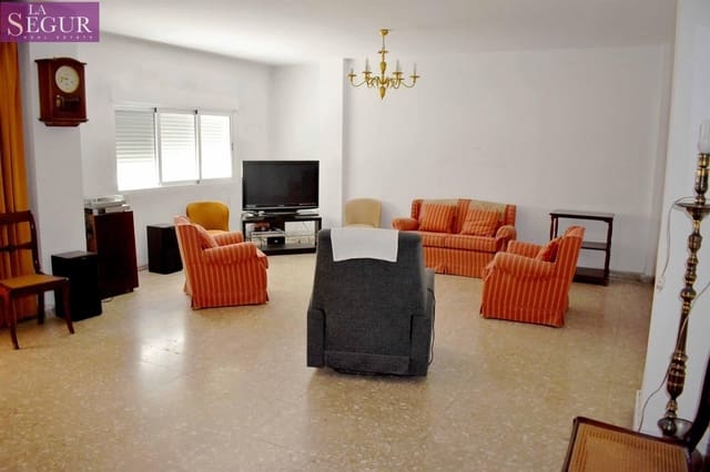 4 quarto Apartamento para venda em Cádis cidade com garagem - 590 000 € (Ref: 8572543)