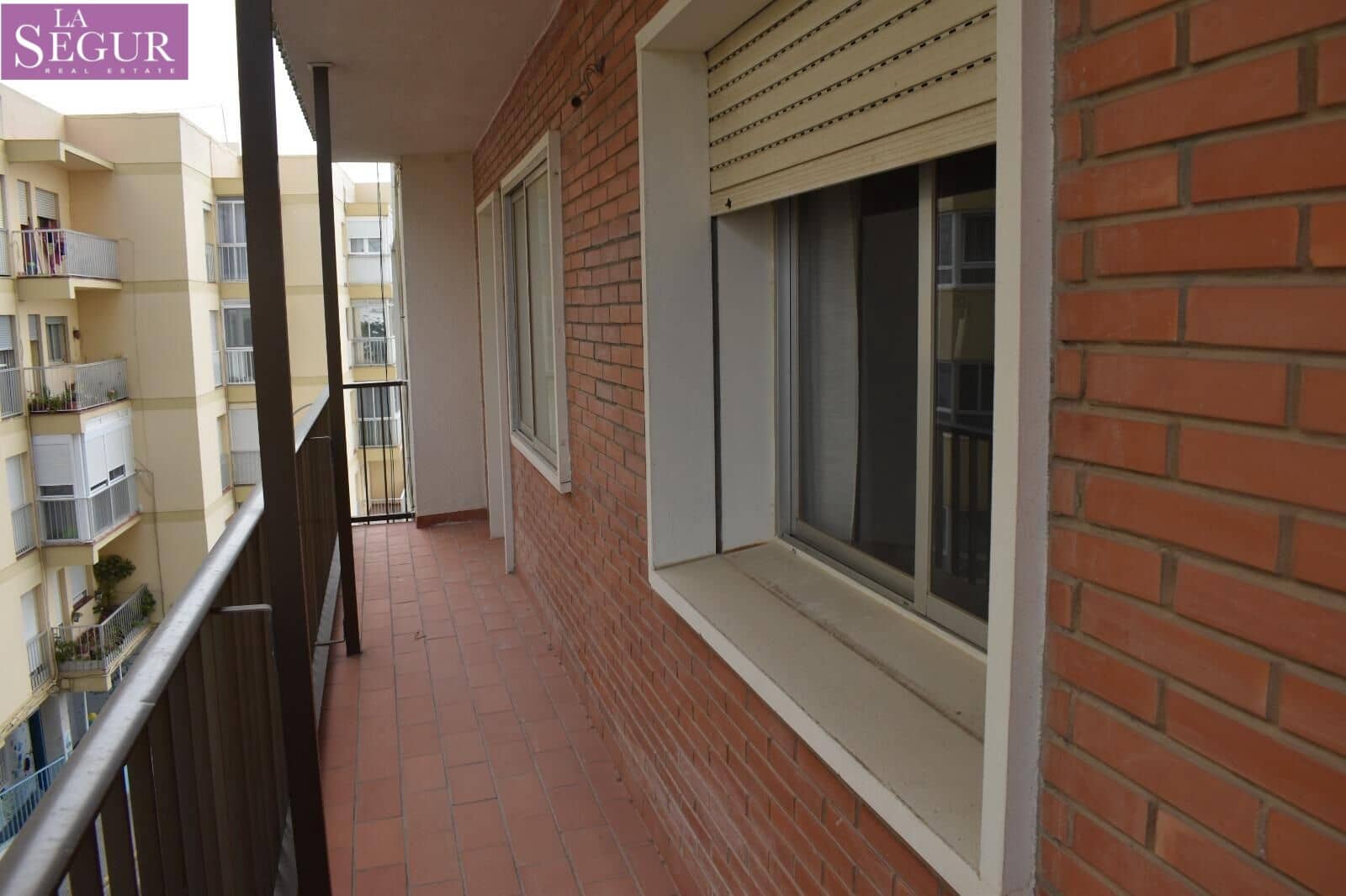 4 quarto Apartamento para venda em Cadis cidade com garagem - 590 000 € (Ref: 8572543)