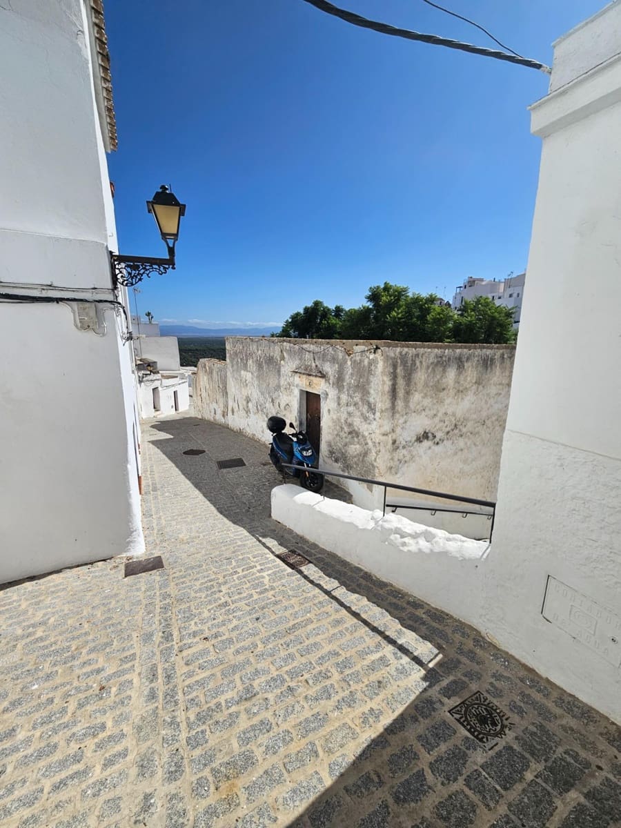 1 bedroom Apartment for sale in Vejer de la Frontera - € 75,000 (Ref: 8574018)