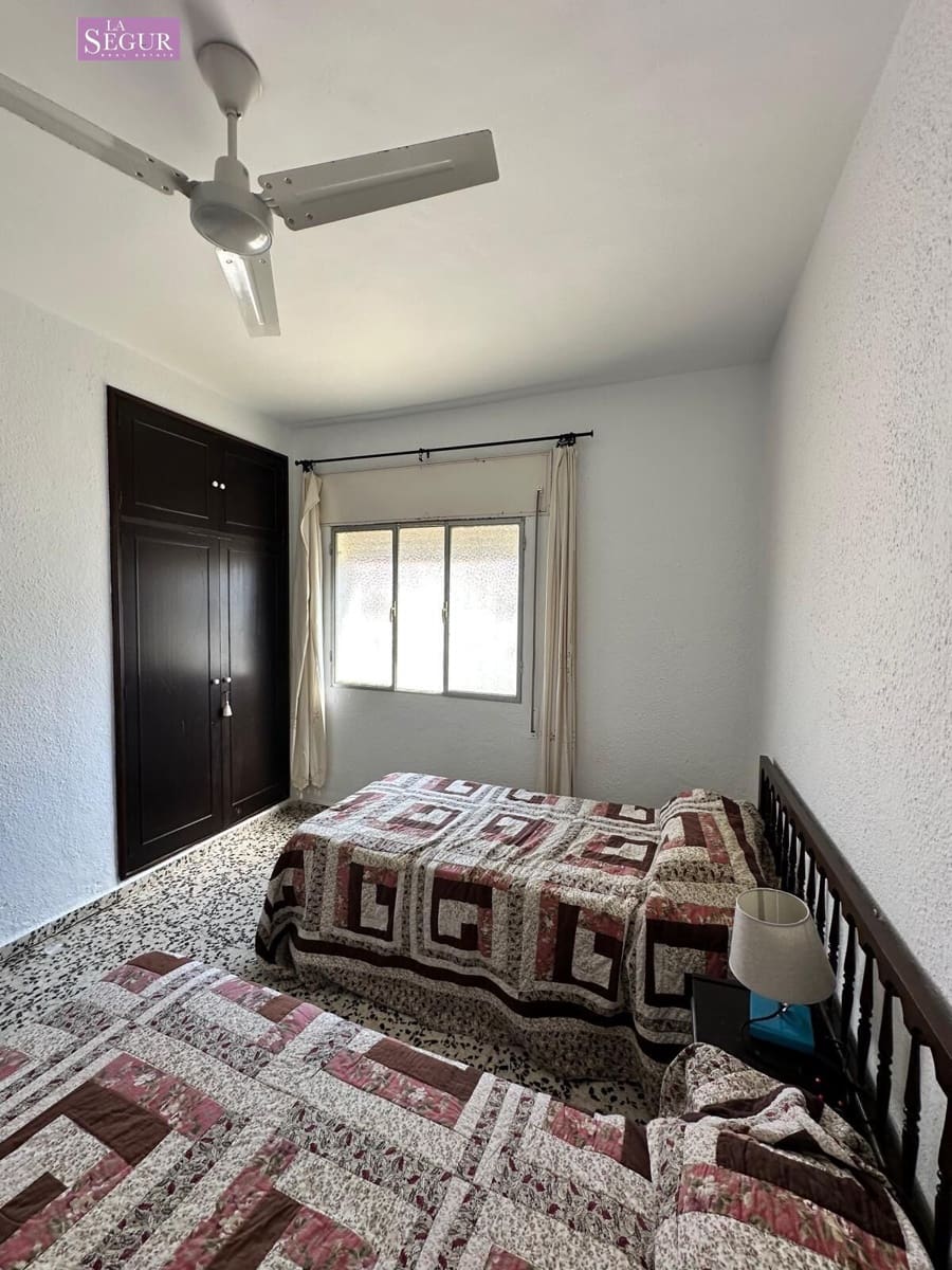 4 sypialnia Willa na sprzedaż w Conil de la Frontera z garażem - 670 000 € (Ref: 8584351)