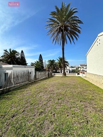 4 sypialnia Willa na sprzedaż w Conil de la Frontera z garażem - 670 000 € (Ref: 8584351)