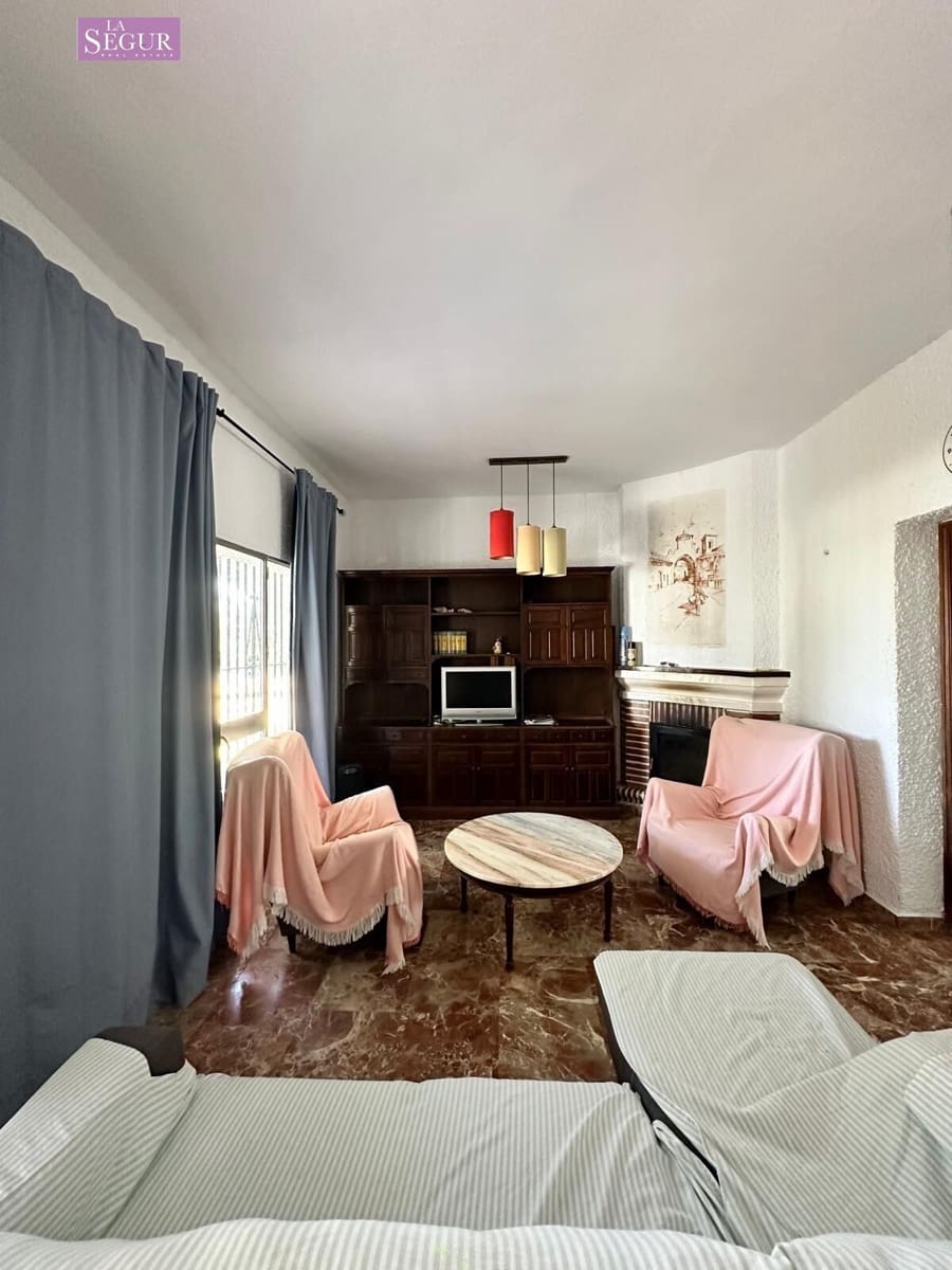 4 sypialnia Willa na sprzedaż w Conil de la Frontera z garażem - 670 000 € (Ref: 8584351)