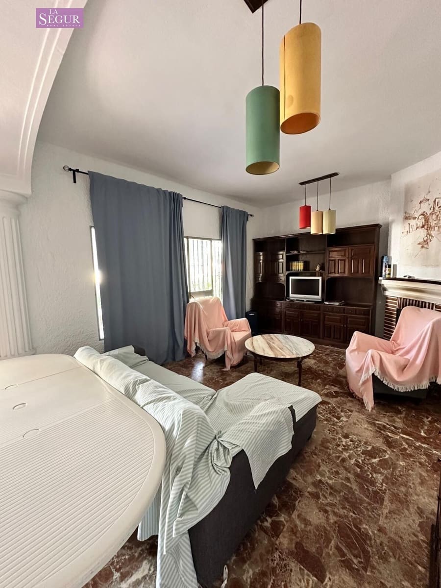 4 sypialnia Willa na sprzedaż w Conil de la Frontera z garażem - 670 000 € (Ref: 8584351)