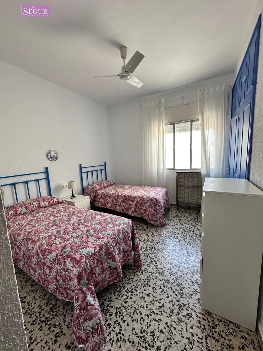 4 sypialnia Willa na sprzedaż w Conil de la Frontera z garażem - 670 000 € (Ref: 8584351)