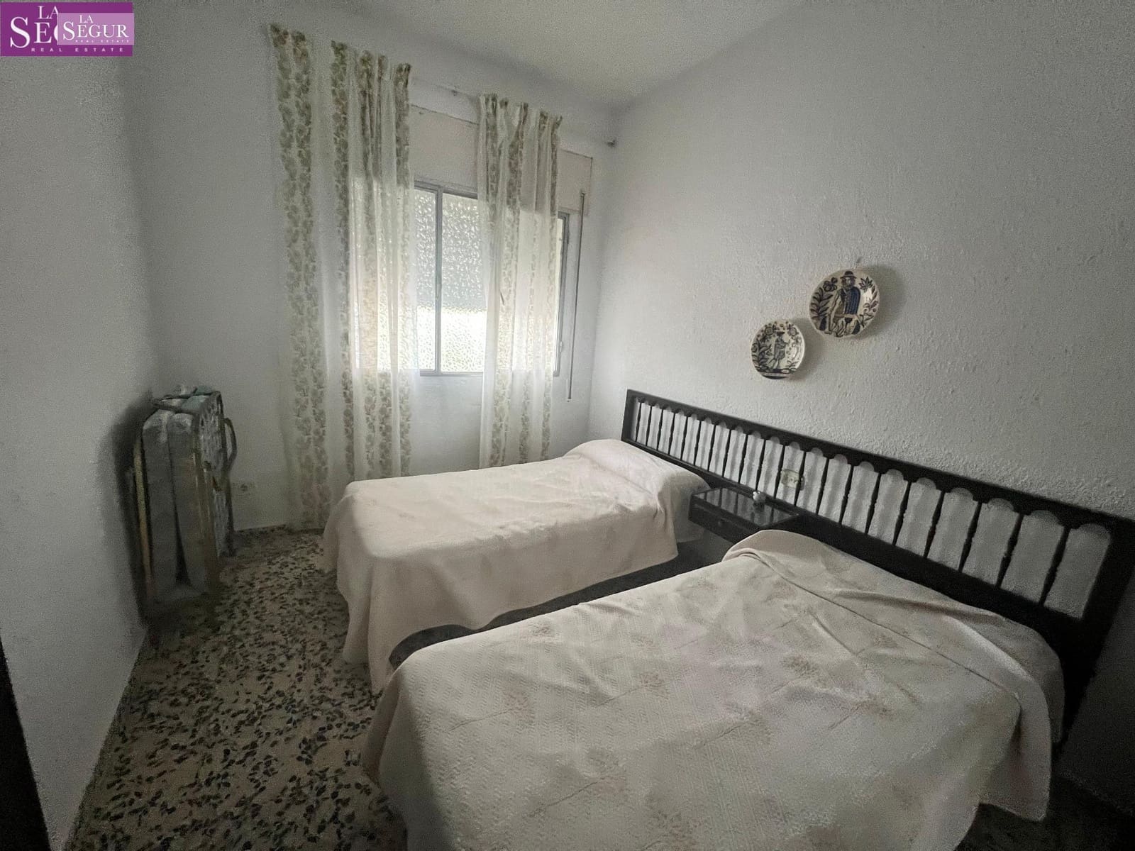 4 sypialnia Willa na sprzedaż w Conil de la Frontera z garażem - 670 000 € (Ref: 8584351)