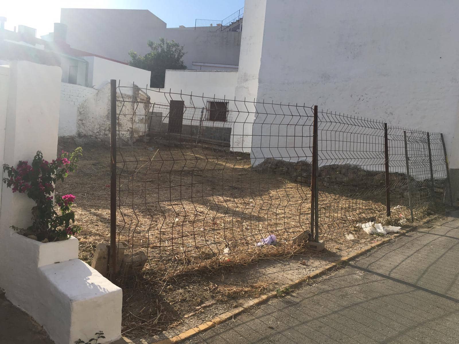 Terrain à Bâtir à vendre à Benalup - 105 000 € (Ref: 8595392)