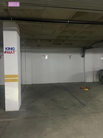 Garage til salg i Conil de la Frontera - € 35.000 (Ref: 8630286)