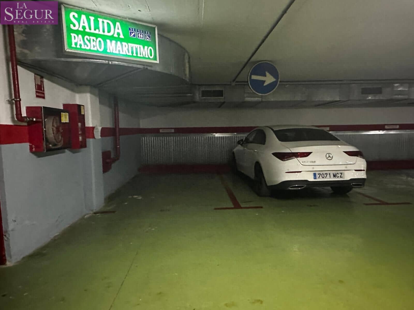 Garage à vendre à Cadix ville - 17 000 € (Ref: 8645245)