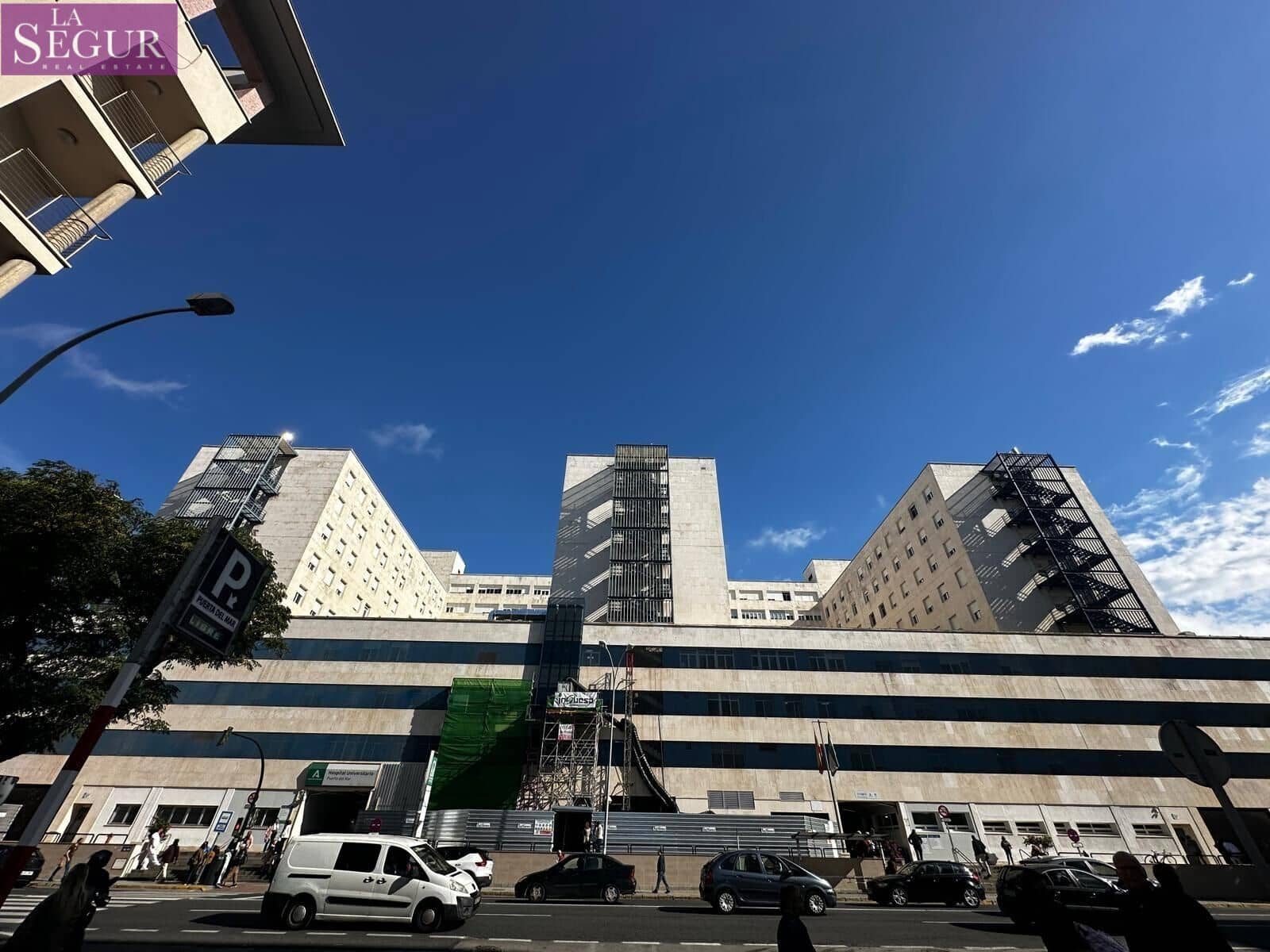 Garage à vendre à Cadix ville - 17 000 € (Ref: 8645245)