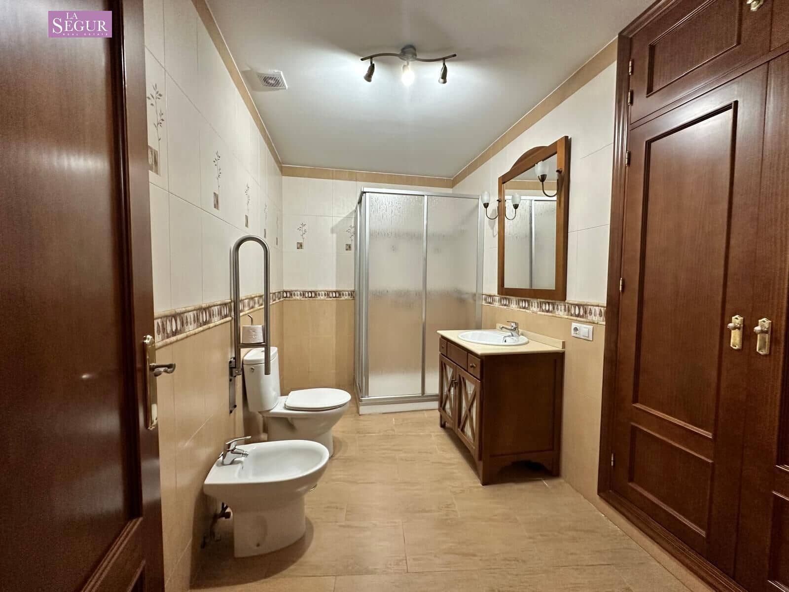 2 soveværelse Lejlighed til salg i Conil de la Frontera - € 280.000 (Ref: 8672156)