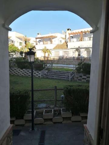 4 slaapkamer Rijtjeshuis te koop in Benalup - € 154.000 (Ref: 8675888)