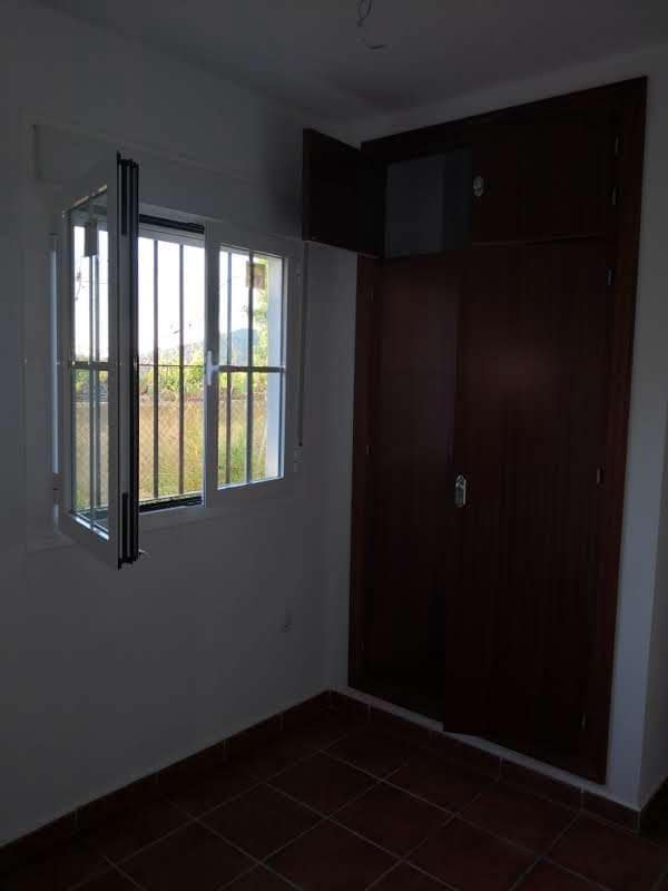 4 soveværelse Rækkehus til salg i Benalup - € 154.000 (Ref: 8675888)