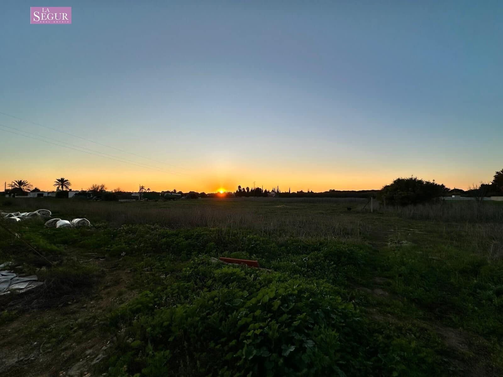 Grunde uden byggetilladelser til salg i Conil de la Frontera - € 75.000 (Ref: 8698188)