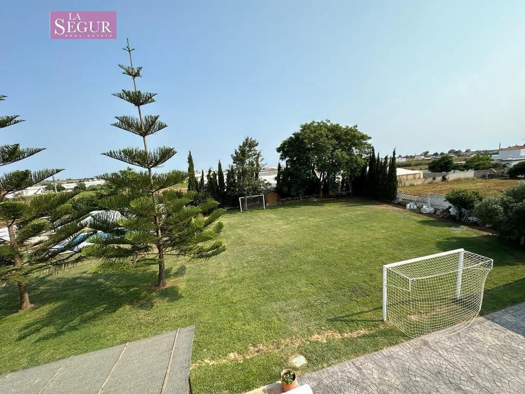 3 soverom Villa til salgs i Conil de la Frontera med svømmebasseng - € 489 900 (Ref: 8735676)