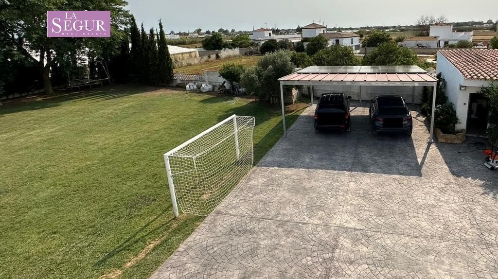 3 soverom Villa til salgs i Conil de la Frontera med svømmebasseng - € 489 900 (Ref: 8735676)