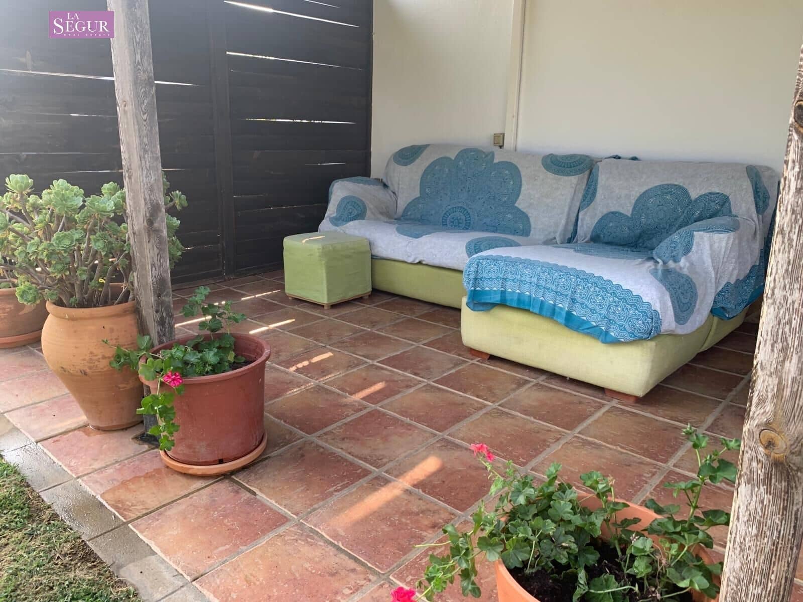 3 soverom Villa til salgs i Conil de la Frontera med svømmebasseng - € 489 900 (Ref: 8735676)