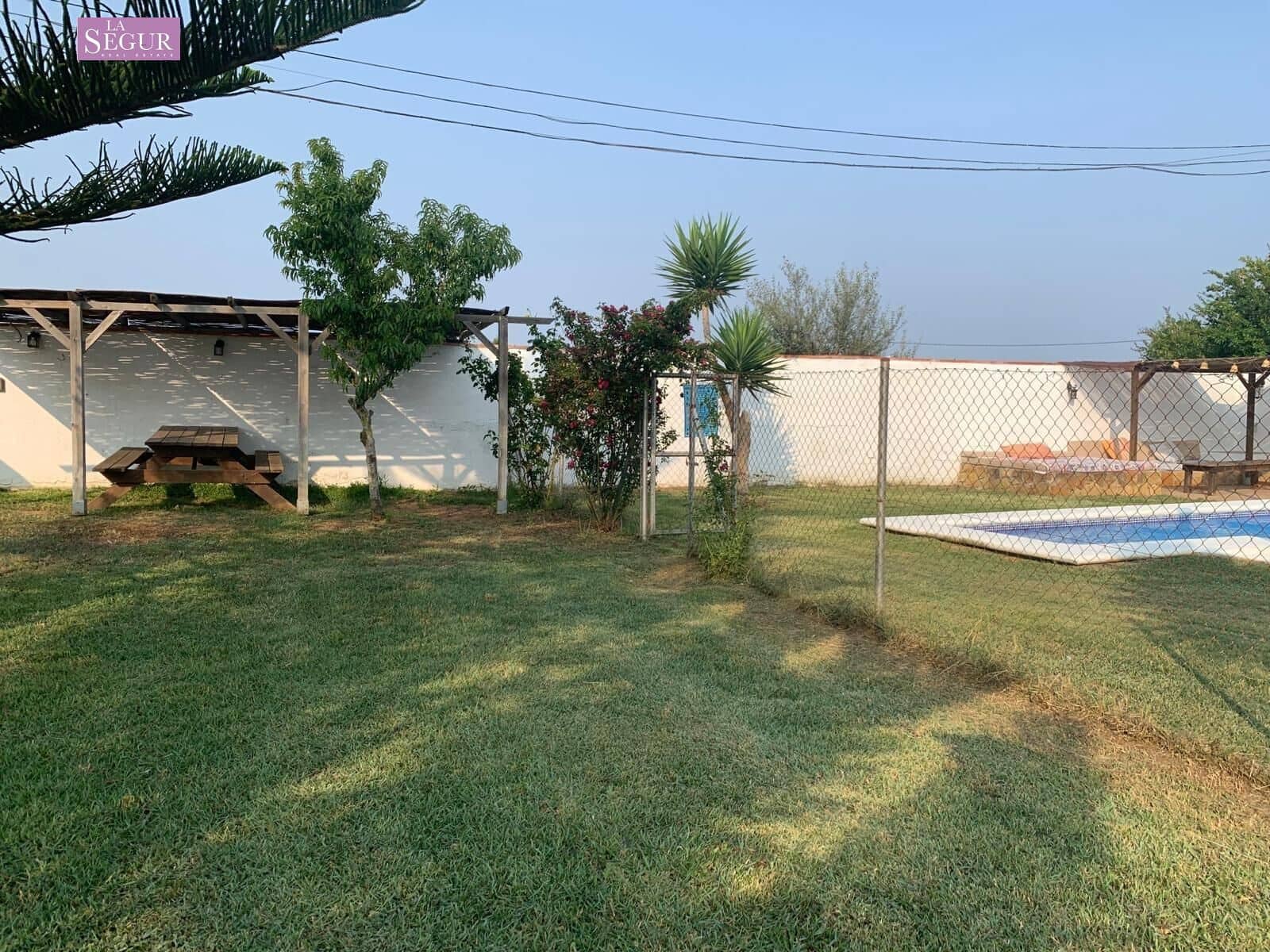 3 soverom Villa til salgs i Conil de la Frontera med svømmebasseng - € 489 900 (Ref: 8735676)