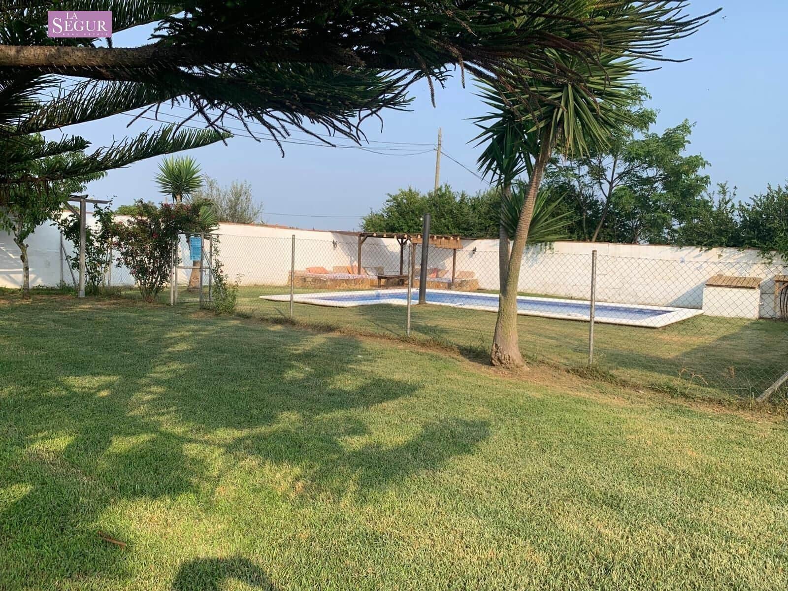 3 soverom Villa til salgs i Conil de la Frontera med svømmebasseng - € 489 900 (Ref: 8735676)