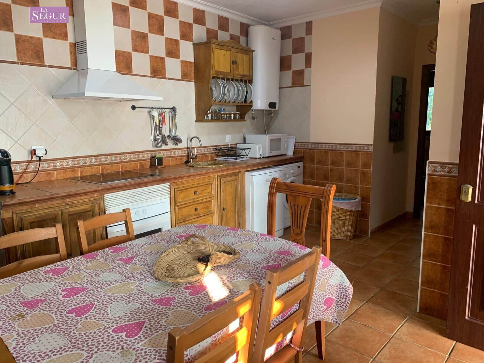 3 soverom Villa til salgs i Conil de la Frontera med svømmebasseng - € 489 900 (Ref: 8735676)