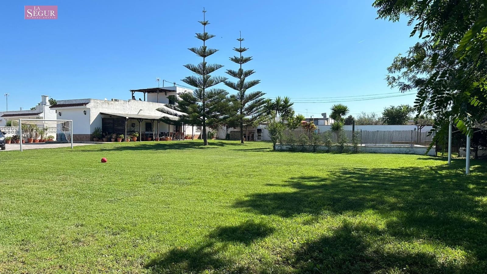 3 soverom Villa til salgs i Conil de la Frontera med svømmebasseng - € 489 900 (Ref: 8735676)