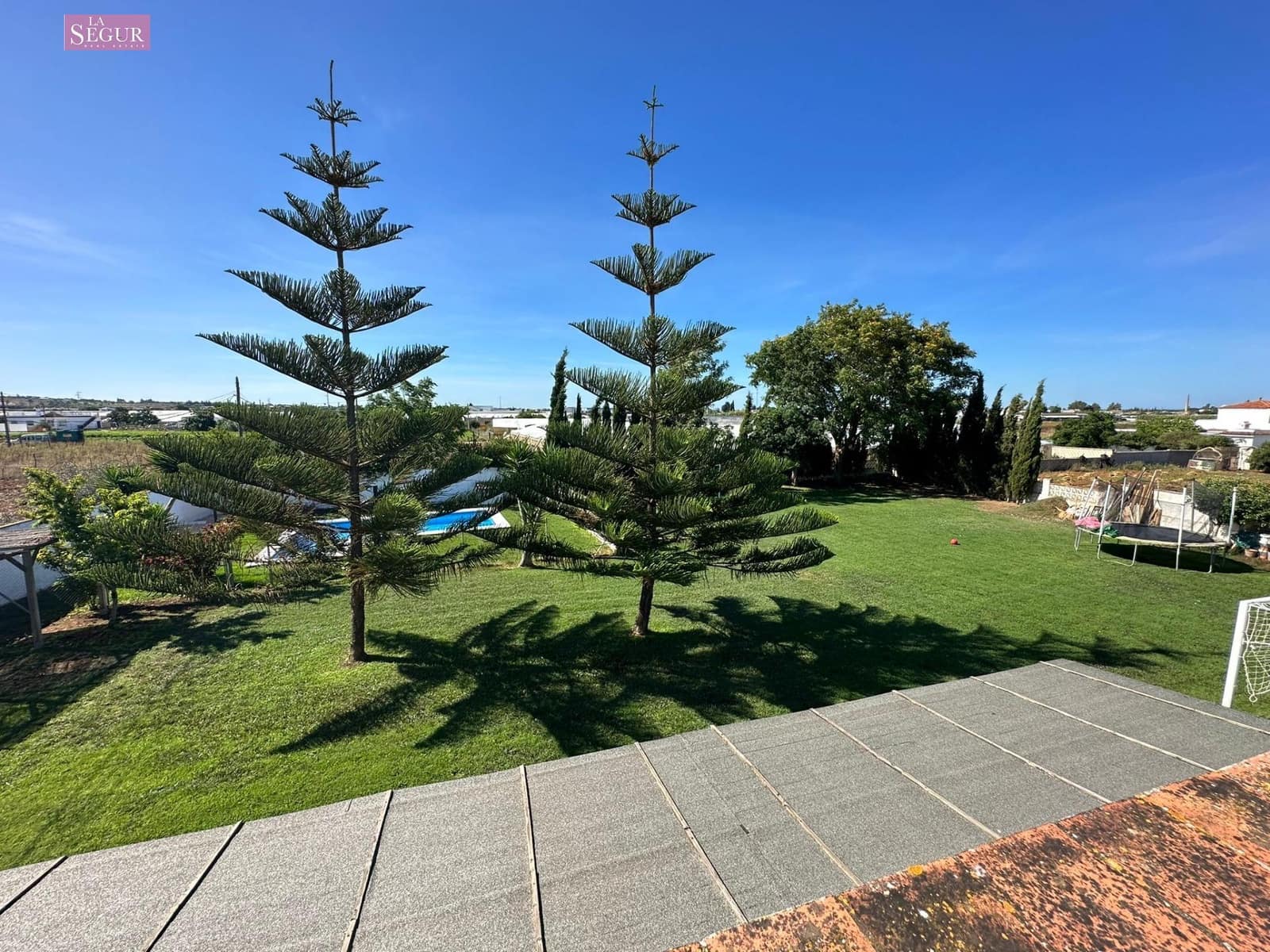 3 soverom Villa til salgs i Conil de la Frontera med svømmebasseng - € 489 900 (Ref: 8735676)