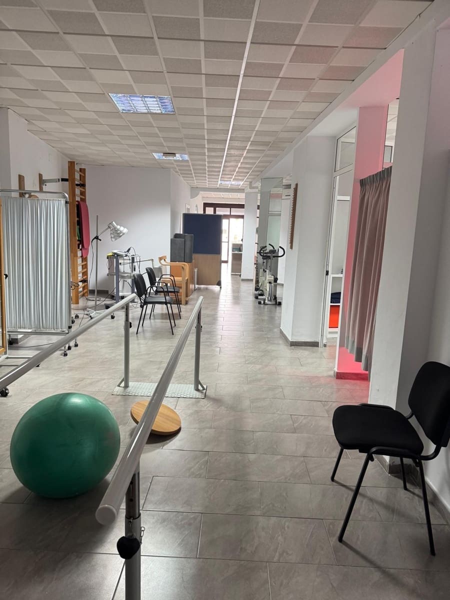 Kommersiell til salgs i Medina-Sidonia - € 120 000 (Ref: 8776512)