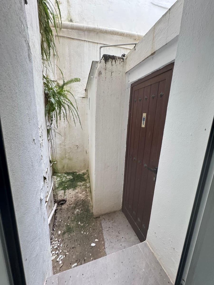 Kommersiell til salgs i Medina-Sidonia - € 120 000 (Ref: 8776512)