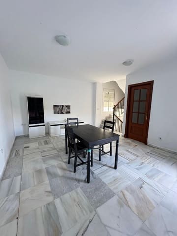 3 chambre Villa/Maison Mitoyenne à vendre à Medina-Sidonia avec garage - 180 000 € (Ref: 8786477)